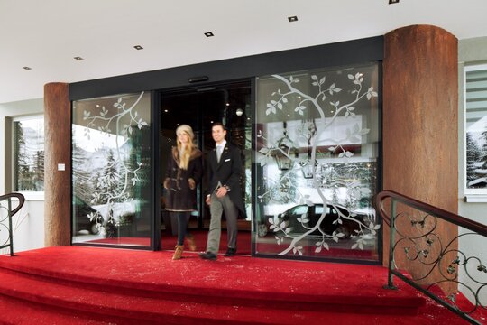 puerta corredera automatica Record Cristal Norte